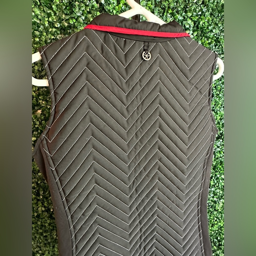 NWT Barrett Jackson Women’s Black/Red Zigzag Quilted Vest Sz Small - Picture 6 of 11